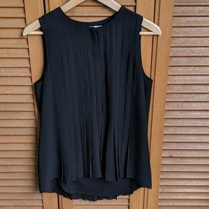 DKNYC Sleeveless Black Top